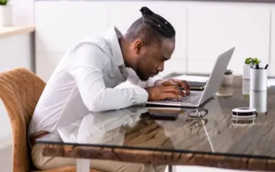 A COMPREHENSIVE LOOK AT HOW POSTURE AFFECTS THE SHOULDER